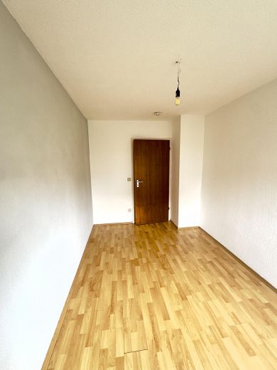 Helle 4-Zimmer-Wohnung mit Balkon & Garage in Korb – ideal für Paare – Foto 13