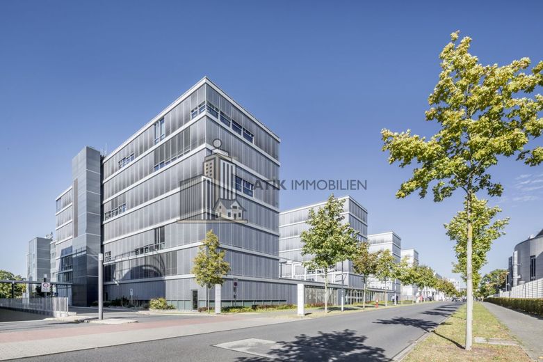 ATIK: Lichtdurchflutete Büroflächen in repräsentativer Lage – Außenansicht