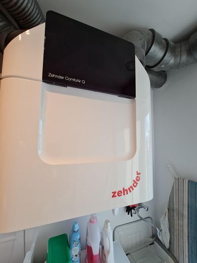 Luxus-Penthouse-Wohnung in traumhafter Lage mit Privatseenutzung – Lüftungsanlage 