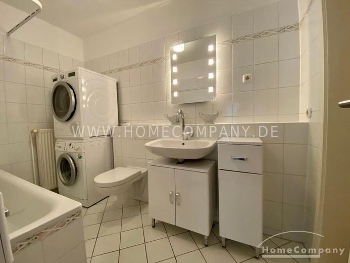 Schöne zentrale 3-Zimmerwohnung in Lübeck, möbliert – b7d270c0012fef4bb89731b5e643e030f5ecab80.jpg