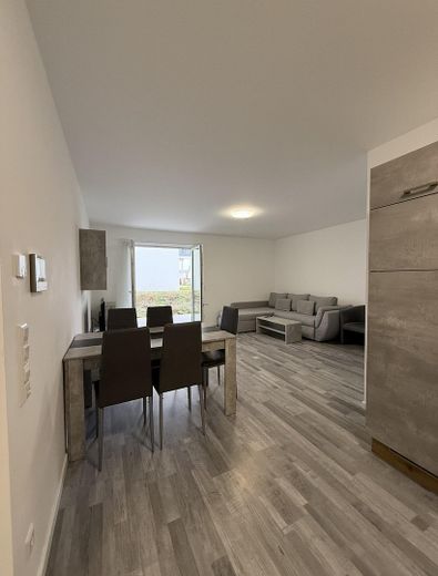 Terrasse statt Balkon: Attraktive 3-Zimmer-Wohnung – Zdjęcie 6