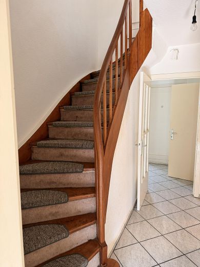 Flur - Treppe