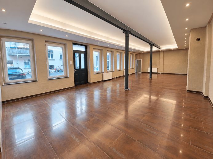 Esprit loft - à visiter rapidement - un espace de vie généreux de 128 m² – Photo 1
