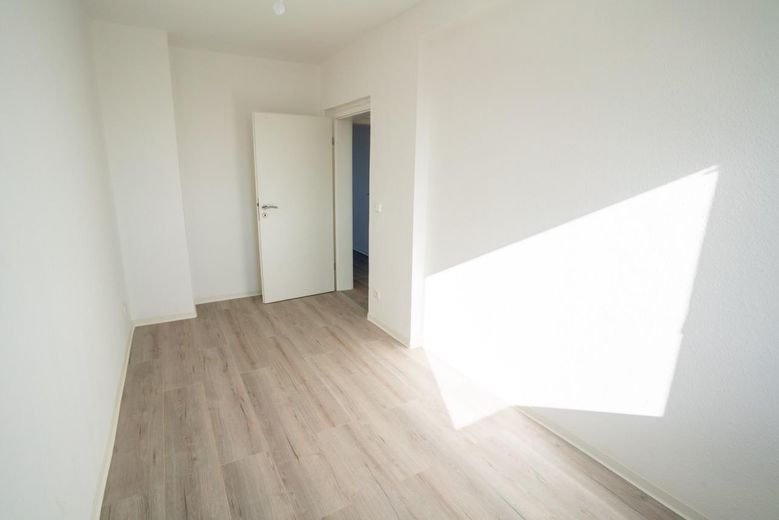 4 Raum Wohnung mit Balkon und Stellplatz in Burg – Foto 8
