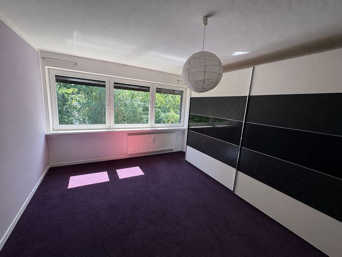 Exklusives 3 / 4 Zimmer Eigentumswohnung mit Balkon – Foto 8