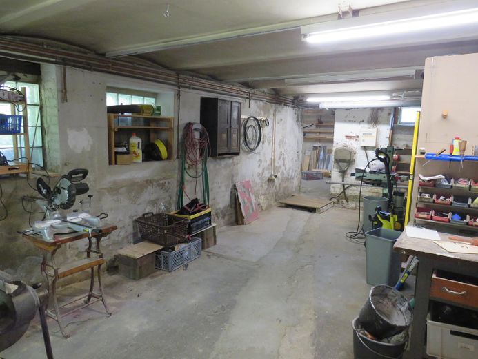 Werkstatt, Keller, Haupthaus