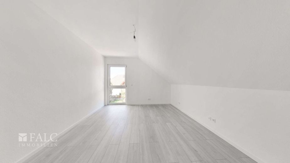 Großzügiger KfW-55-Neubau in begehrter Lage von Hochstadt (Pfalz) – Dachgeschoss