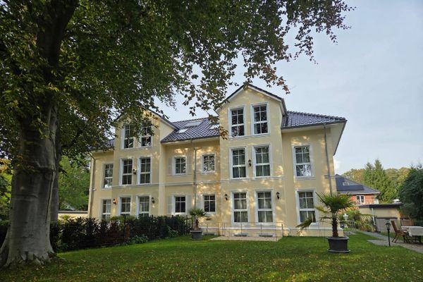 A+ Neubau Stadtvilla in Elbnähe