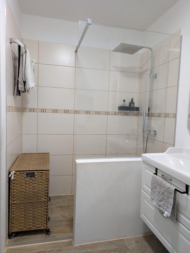 Moderne 86 qm Eigentumswohnung – फोटो 12