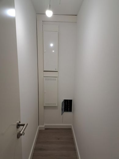 Moderno appartamento mansardato con 2 locali in centro – Abstellraum