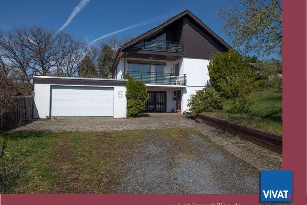 Ruhige Aussichtslage - TOP! EFH mit ELW-Option und Doppelgarage - KÄUFERPROVISIONSFREI!