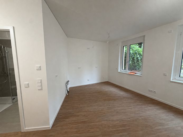 Erstbezug 2-Zimmer-Neubauwohnung | Terrasse, Einbauküche, Keller – फोटो 2