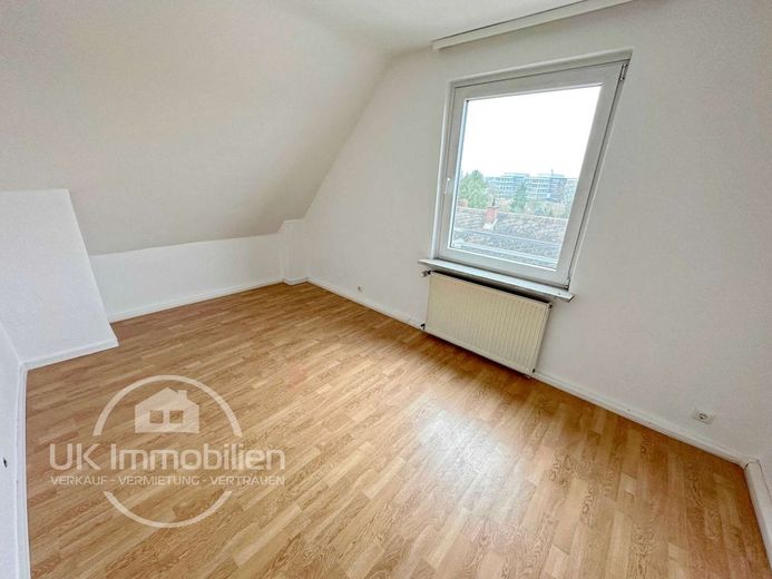 Voll- oder Teilmöbliert, Furnished, passend für 3er WG! Passender Grundriss! – Zimmer 4.3