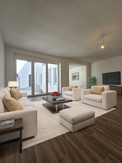 Möbeliertes Wohnzimmer