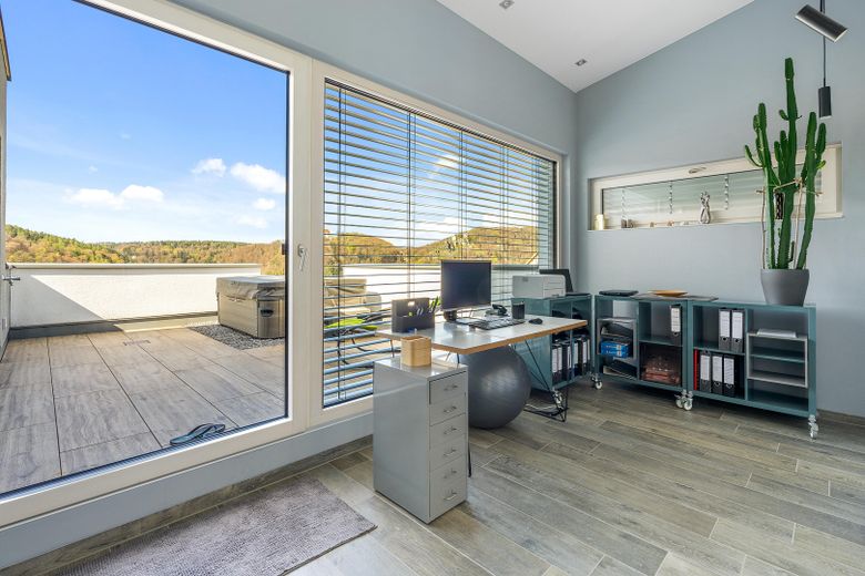 Kinderzimmer oder Büro