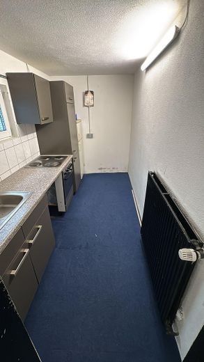 Wohn / Geschätshaus am Bahnhof/Fußgängerzone – Hausmeister Appartmen Nutztung