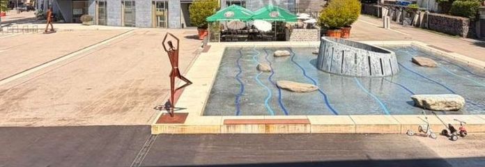شقة جديدة من غرفتين مع شرفة في ساحة السوق – بورغكيرشن آن دير ألتس