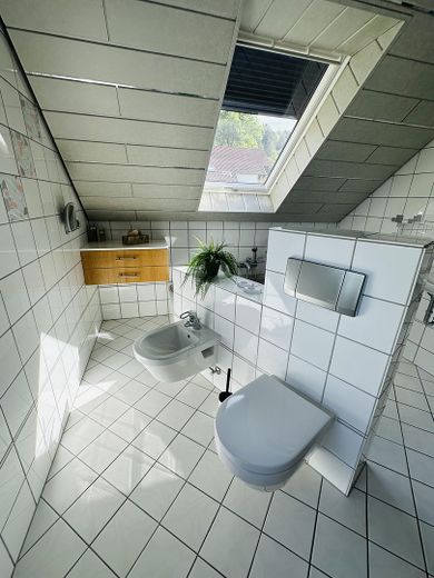Großzügiges EFH mit sehr schöner ELW – Foto 24