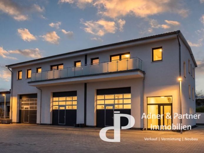 **NEUBAU 2022 IN WOLFENBÜTTEL: 475 M² FLEXIBLE GEWERBEFLÄCHE AUS HALLE & REPRÄSENTATIVEM BÜROBEREICH** – फोटो 1
