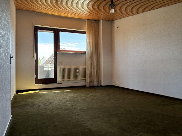 Zimmer 2 OG