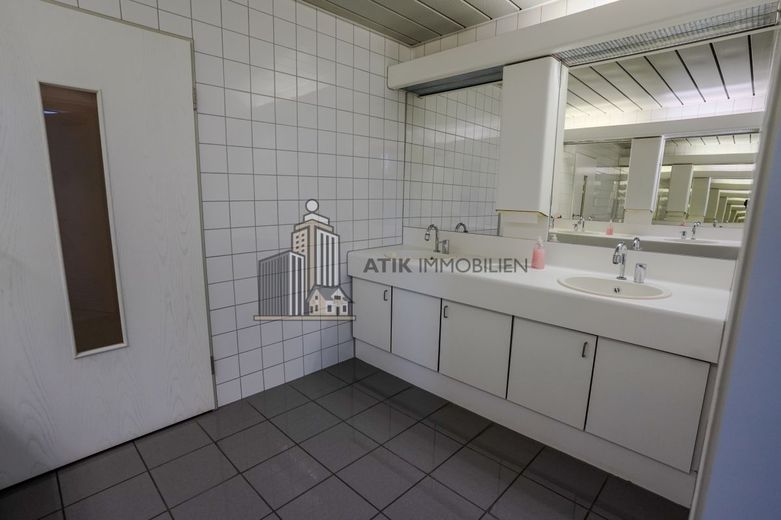 ATIK: Klimatisierte Büroflächen in Mannheims bekanntester Büromeile + Concierge-Service – WC