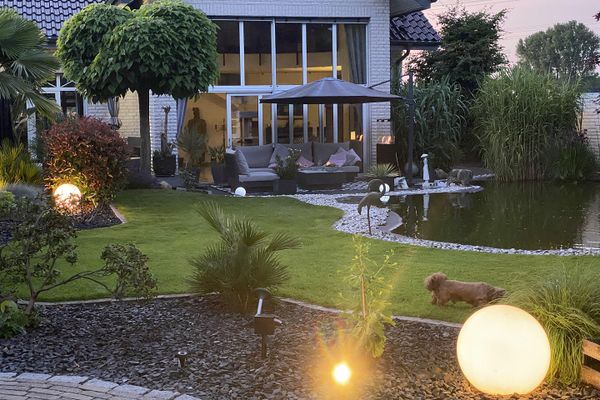 Exklusives Einfamilienhaus mit Wellnessgarten – Wohnen auf höchstem Niveau