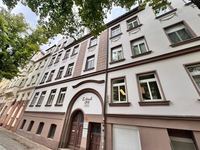 3,5- 4 Zimmerwohnung mit Treppenlift und großer Küche – Foto 1