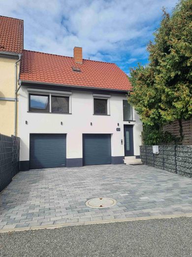 HAUS statt WOHNUNG! Kompaktes Eigenheim für Singles und Paare! – Foto 3