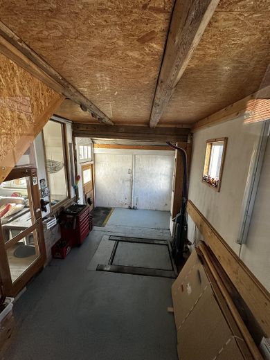 Casa colonica con laboratorio e cortile interno mediterraneo – Foto 12