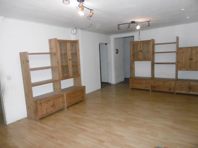 freistehendes Ein- bis Zweifamilienhaus sucht Handwerker-Familie – Photo 6