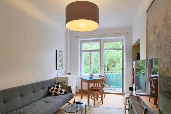 (EF1400_M) Drezno: Innere Neustadt, umeblowane 2-pokojowe mieszkanie z balkonem w spokojnym oficynie