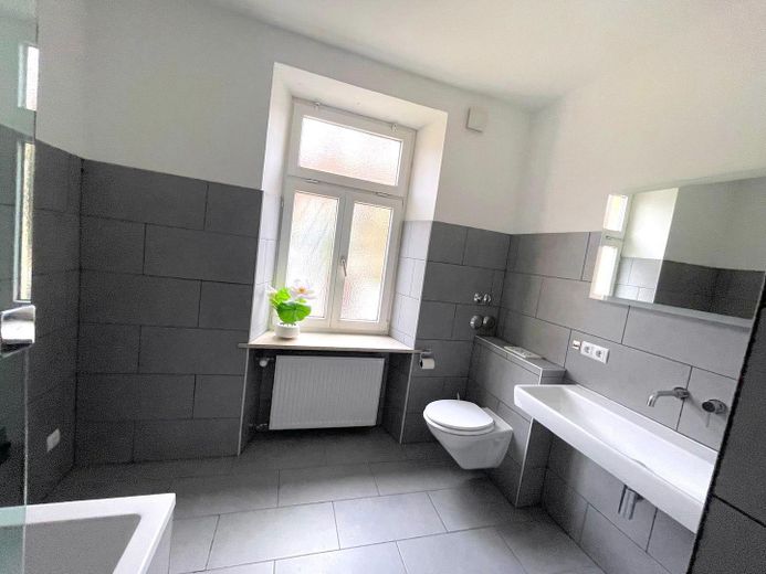 Nachhaltiges Investment im Herzen von Augsburg-Oberhausen – Foto 5