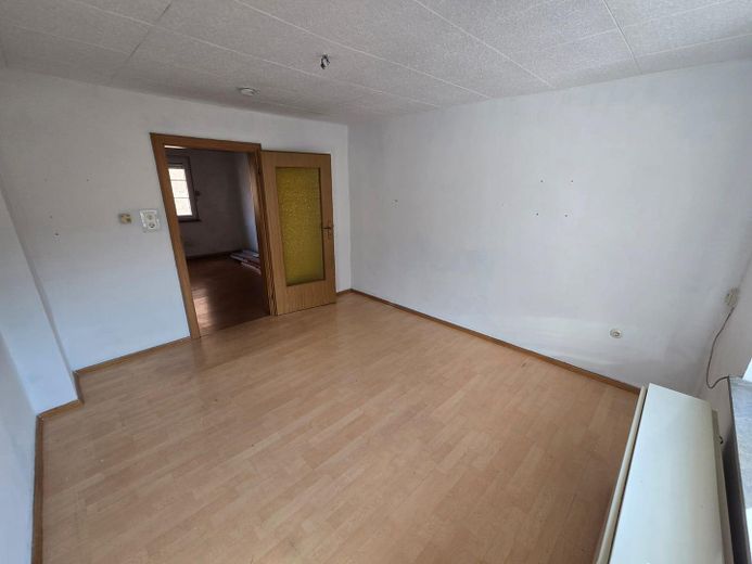 Platzwunder mit ländlichem Charme – OG  Zimmer 