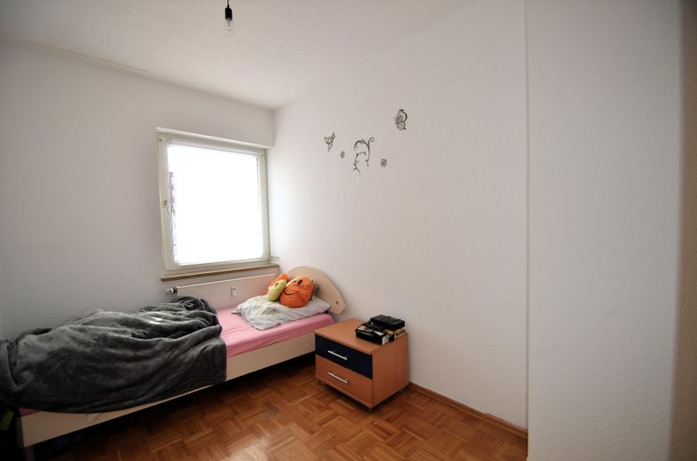****TOP 3,5-4 Zimmerwohnung, großer Balkon, in Ansbach, ruhige zentrale Lage – Kinderzimmer oder Esszimmer