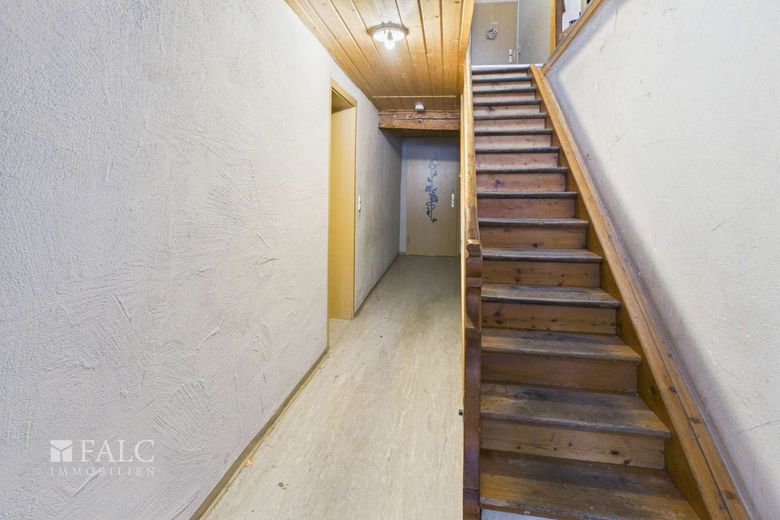 Renditestark! Mehrfamilienhaus / zwei Gewerbeeinheiten (Restaurant &amp; Imbiss) im Herzen der Villinger Altstadt – CAM04294G0-PR0028-STILL019