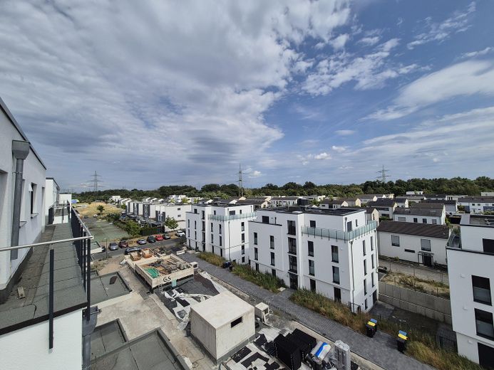 Wohnung im Bau, stadtnah im Hafenquartier Graf Bismark mit Balkon am Yachthafen/Kanal für 2 Personen – Wohnumfeld