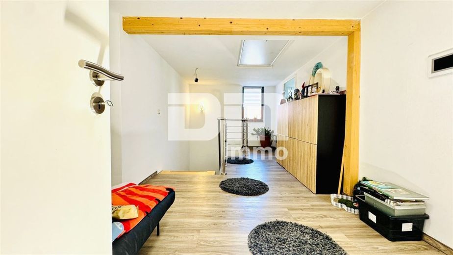 Schönes Wohnhaus mit Doppelgarage, Terrasse und Nebengelass in Traumlage – OG / DG Flur / Diele / Treppenaufgang