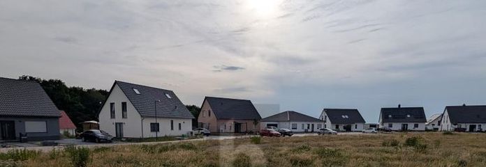 RUHIGE LAGE, VIEL PLATZ, PERFEKTE ANBINDUNG