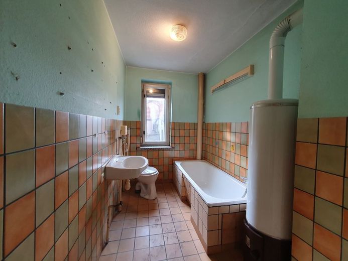 *** Handwerkerobjekt! Seien Sie kreativ *** – Badezimmer