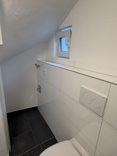 Mieszkanie 2-pokojowe na parterze – pierwsze zasiedlenie po generalnym remoncie – Bad - Waschmaschinenplatz