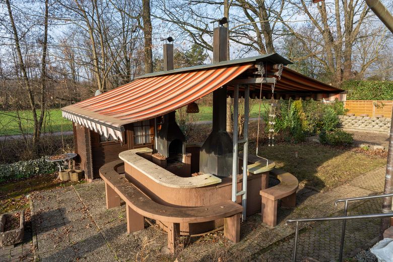 Perfektes Familienhaus für 2–4 Kinder – Ruhige Traumlage mit Garten und viel Platz in Bühl-Weitenung – Grillplatz