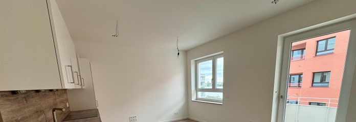 Barrierefreie Neubau 2 Zimmer Wohnung mit Blick auf die Havel – 1 Wohnzimmer Ansicht von Flur