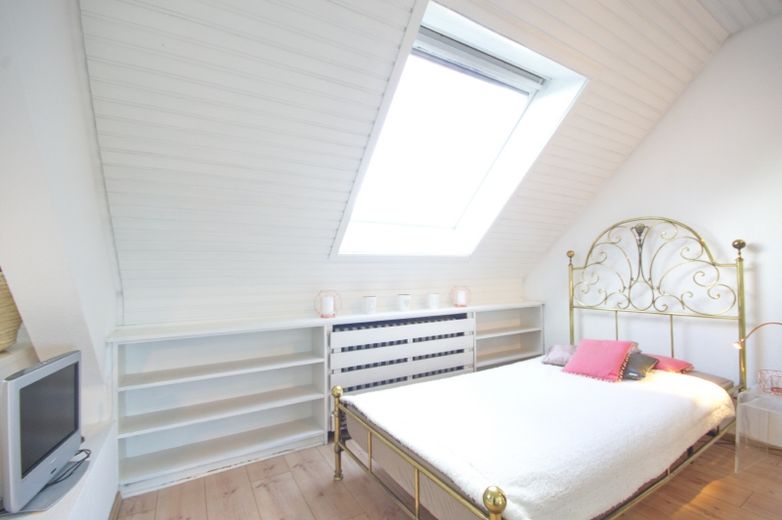 Kleines Apartment in attraktiver Lage, zum Beispiel für Berufspendler – 3b92b9187a5e108816312d1ab67b044eb88bd7f2.jpg