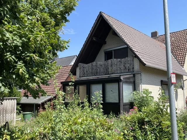 Haus freistehend gute Lage 180 QM Wohnfl 1200 QM Grund Provisionsfrei – Foto 3