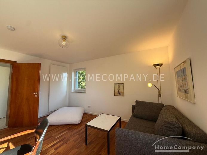 Hofheim AG8072743 – apartamento de 3 habitaciones, renovado con materiales de alta calidad y completamente amueblado, en una ubicación privilegiada – 7c213744d72359342c8b7f1223850d8db44e7e06.jpg