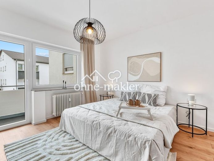 Moderne, stillvoll sanierte 3 Zimmer Wohnung mit zwei Balkonen & TG nahe Altstadt Leonberg – Foto 1