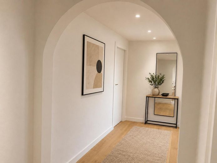 Möbliertes 2-Zimmer Apartment mit Alpenblick - ideal für WG oder Flatsharing – Gang - Visualisierung