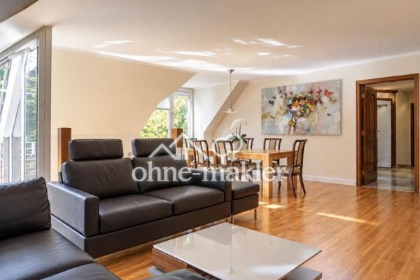 Ekskluzywne umeblowane mieszkanie dwupoziomowe w Ahrensburgu pod Hamburgiem – ok. 120 m² z tarasem na dachu
