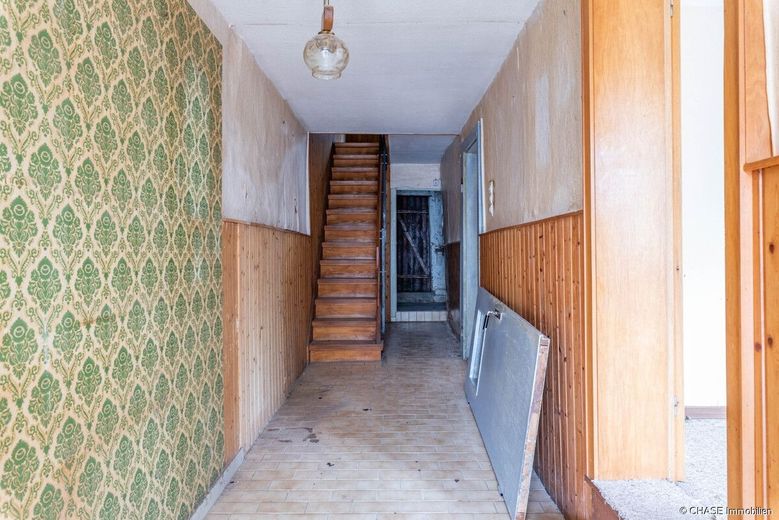 TOP-Lage zentral in Barntrup - Baugrundstück mit abrissreifem Fachwerkhaus! – Eingang, Flur