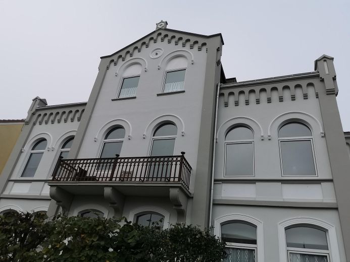Attenzione artigiani: villa dei fabbricanti Hameln – rappresentativo appartamento d'epoca di 181 m² al piano terra – Foto 1